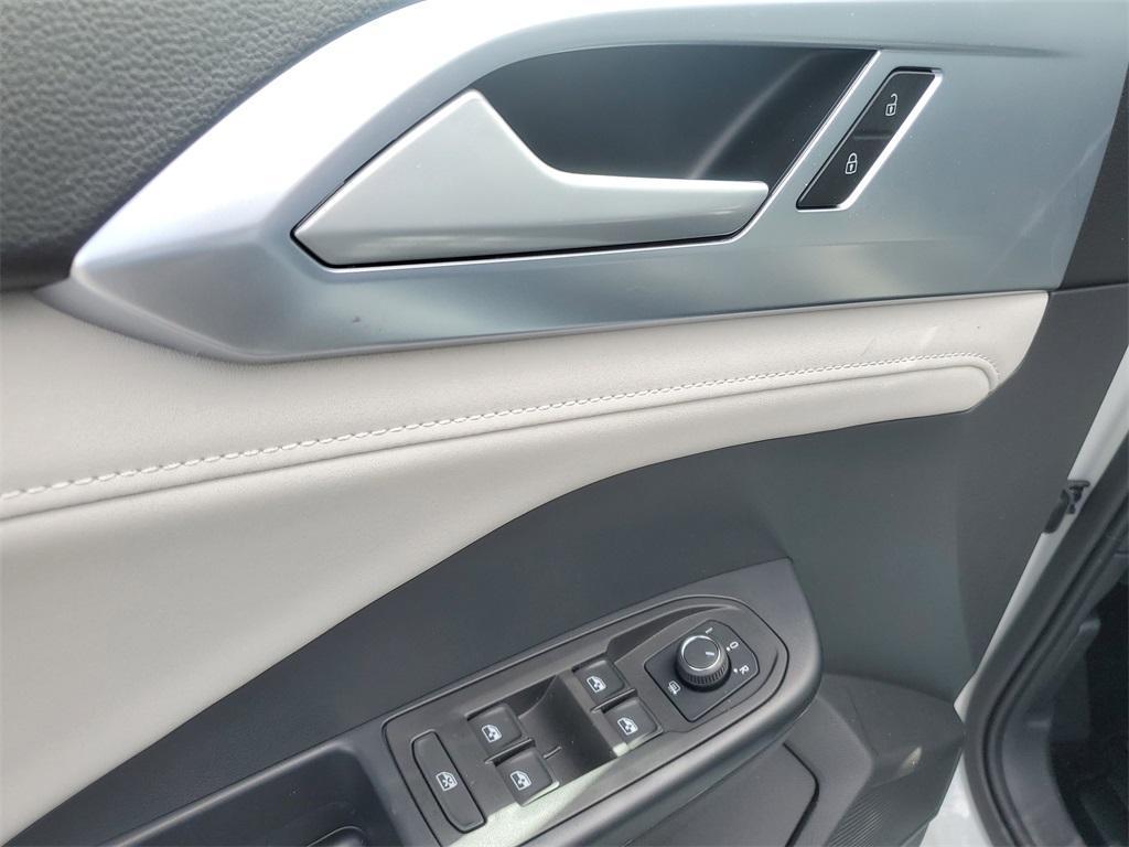 new 2025 Volkswagen Taos car, priced at $28,263