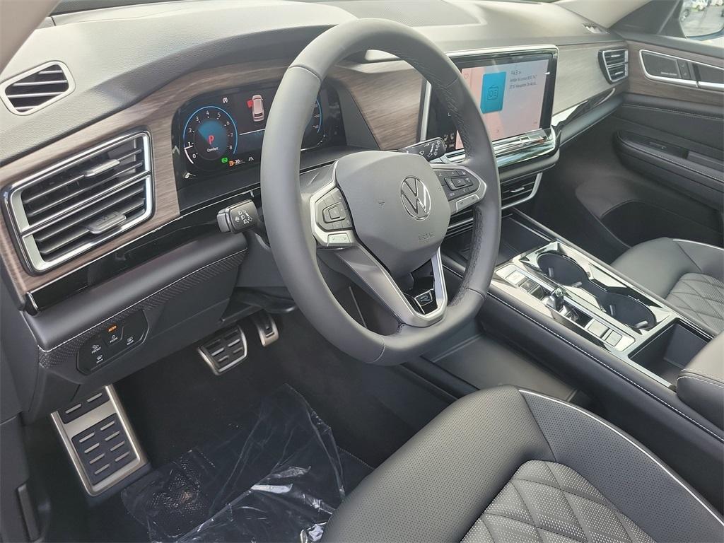 new 2026 Volkswagen Atlas car, priced at $53,657