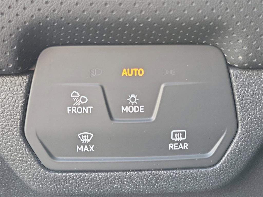 new 2026 Volkswagen Atlas car, priced at $53,657