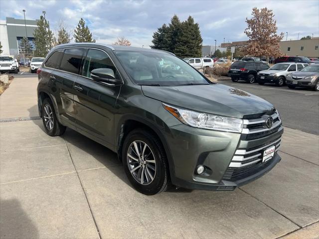 used 2017 Toyota Highlander car, priced at $26,989