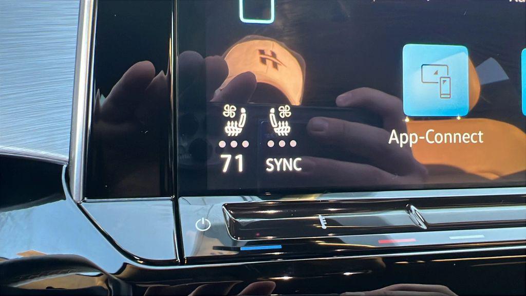 used 2024 Volkswagen Atlas Cross Sport car, priced at $29,980