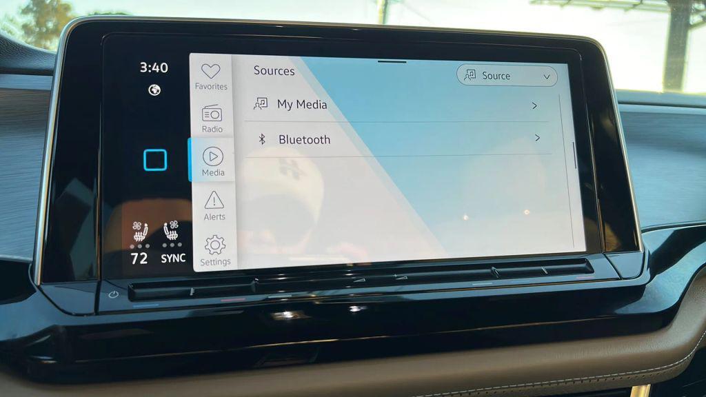 used 2024 Volkswagen Atlas Cross Sport car, priced at $29,980