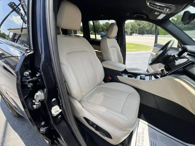 used 2023 Jeep Grand Cherokee car, priced at $35,980