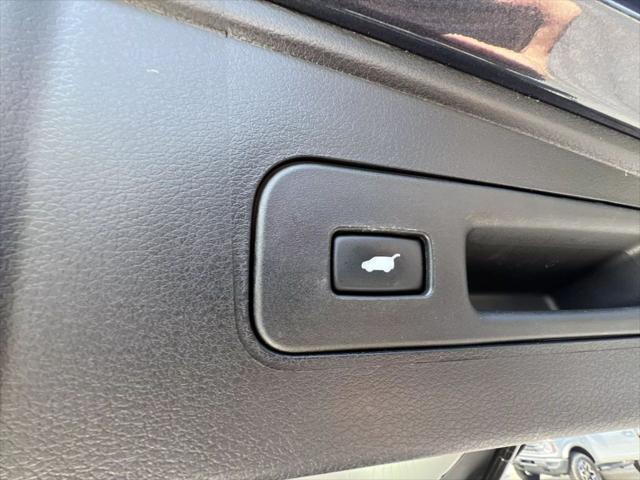 used 2020 Acura MDX car, priced at $32,980