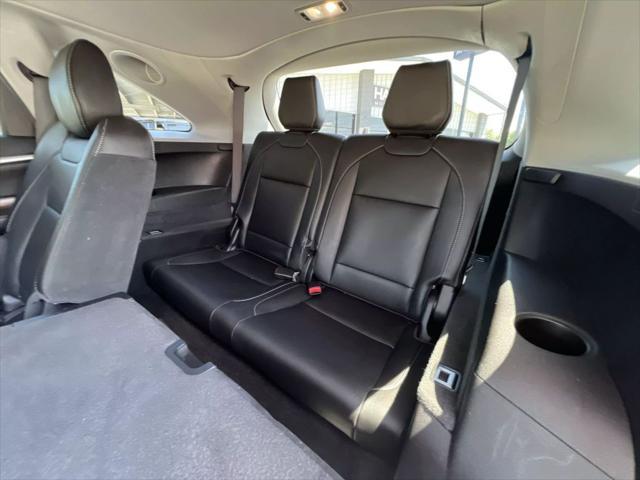 used 2020 Acura MDX car, priced at $32,980