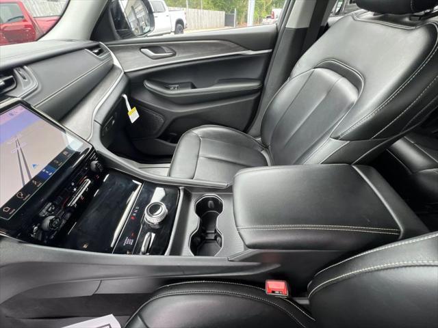 used 2023 Jeep Grand Cherokee L car, priced at $33,980