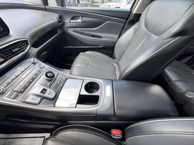 used 2022 Hyundai Santa Fe car, priced at $27,980