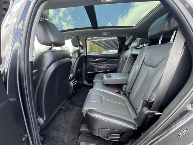used 2022 Hyundai Santa Fe car, priced at $27,980