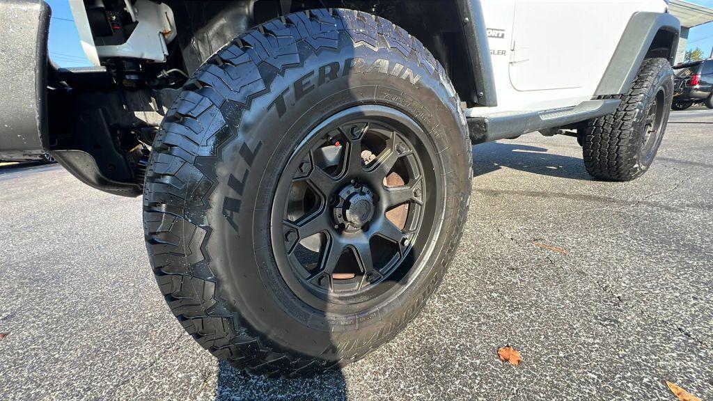 used 2015 Jeep Wrangler car, priced at $12,980