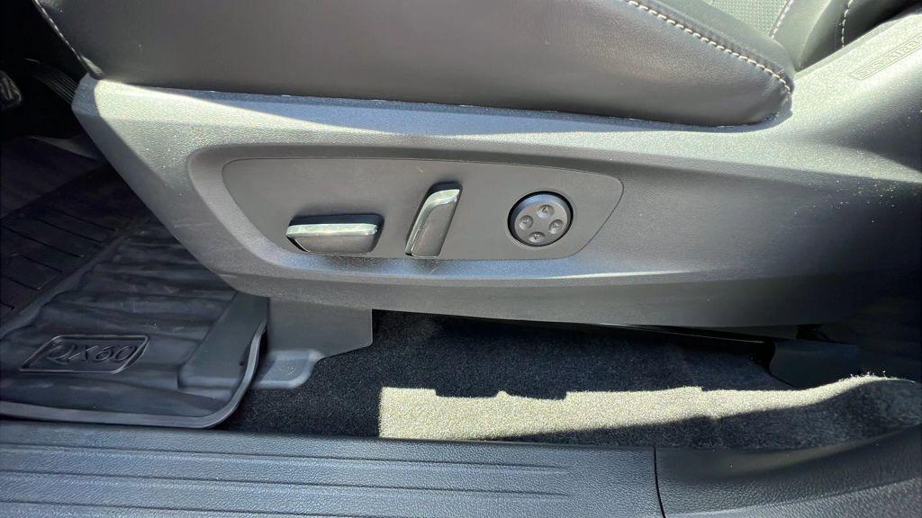 used 2025 INFINITI QX60 car, priced at $44,980