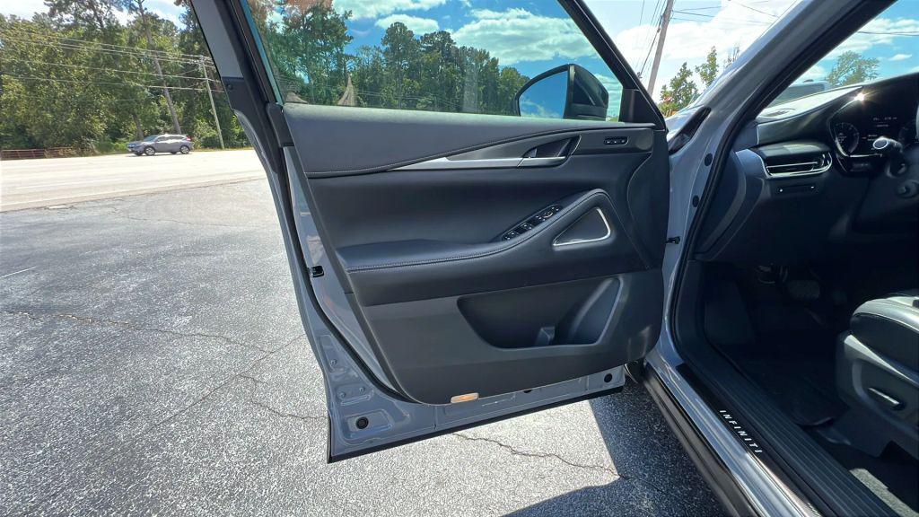 used 2025 INFINITI QX60 car, priced at $44,980
