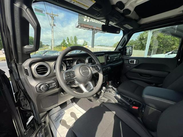 used 2023 Jeep Gladiator car, priced at $39,980