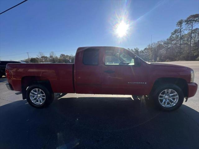 used 2007 Chevrolet Silverado 1500 car, priced at $10,980