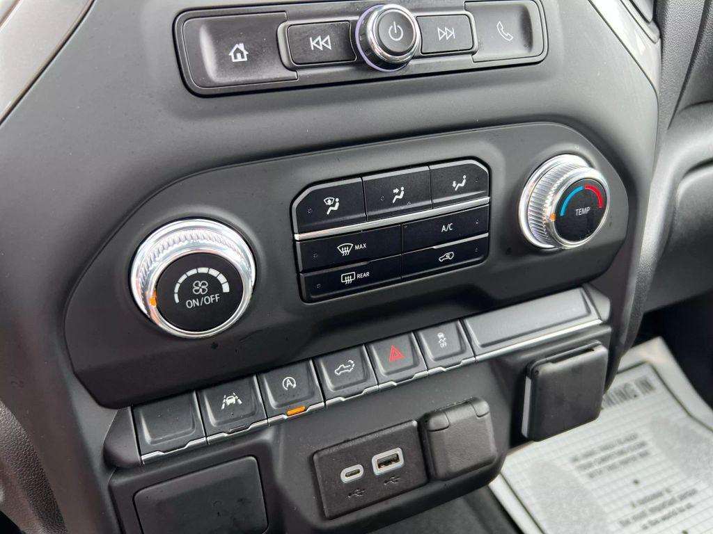 used 2025 GMC Sierra 1500 car, priced at $41,301
