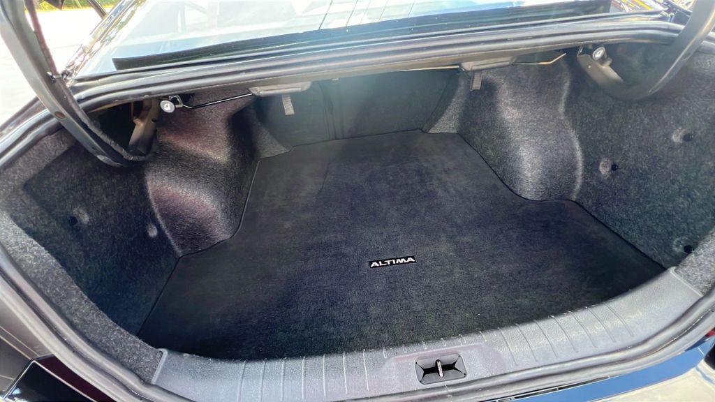 used 2024 Nissan Altima car, priced at $25,980