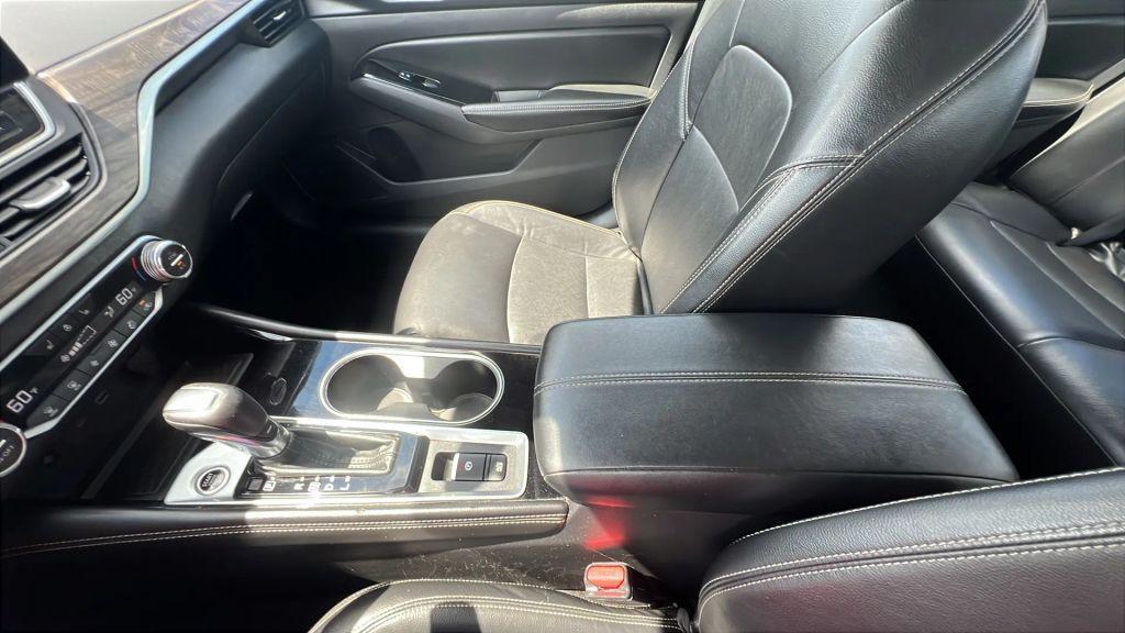 used 2024 Nissan Altima car, priced at $25,980