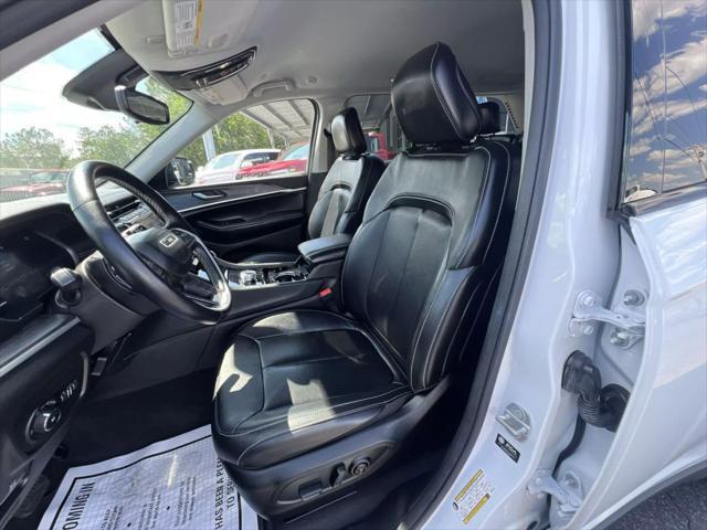 used 2022 Jeep Grand Cherokee car, priced at $33,980