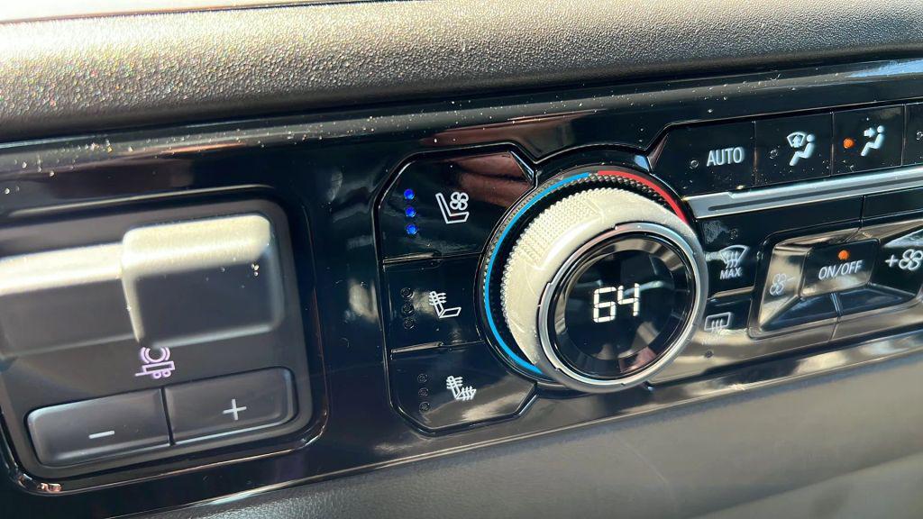 used 2025 Chevrolet Silverado 1500 car, priced at $58,980