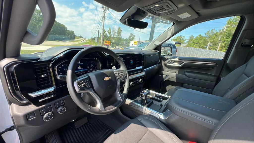 used 2025 Chevrolet Silverado 1500 car, priced at $58,980