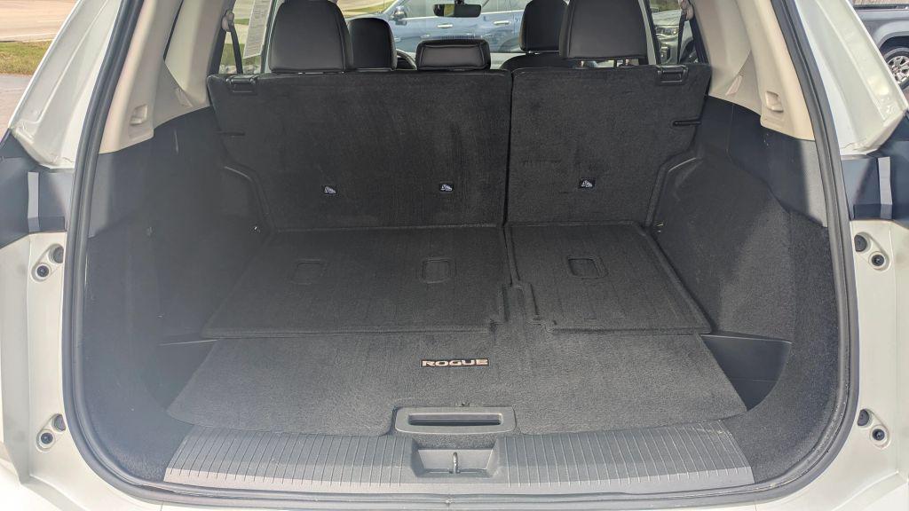 used 2024 Nissan Rogue car, priced at $27,980