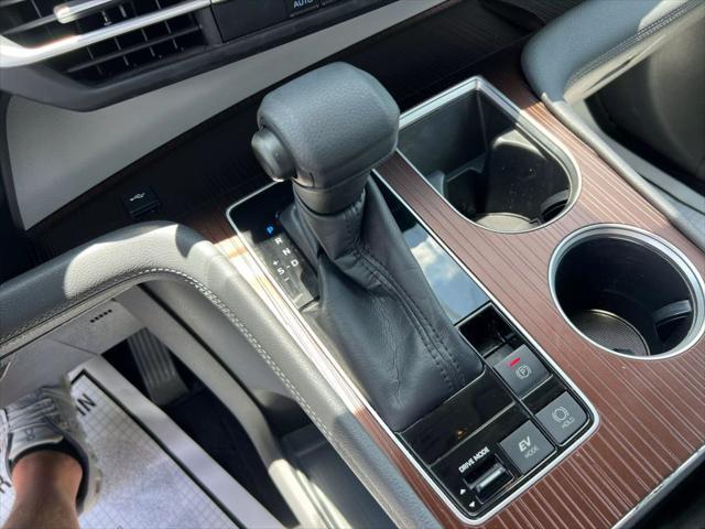 used 2022 Toyota Sienna car, priced at $35,980