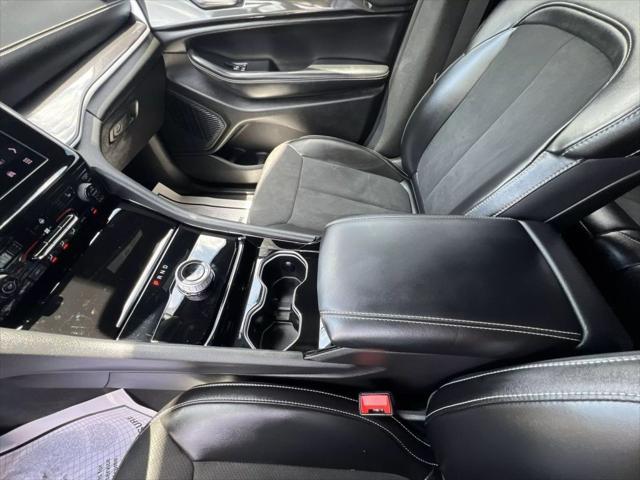 used 2023 Jeep Grand Cherokee car, priced at $38,980