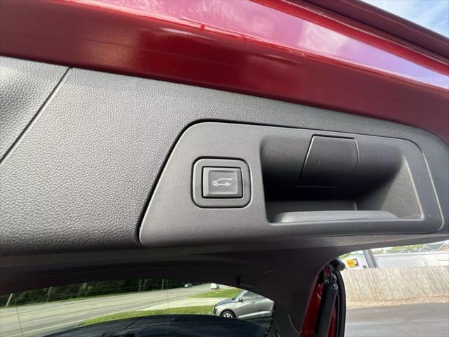 used 2023 Buick Envision car, priced at $28,980