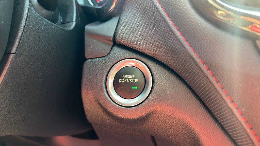 used 2022 Chevrolet Equinox car, priced at $26,980
