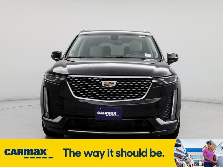 used 2023 Cadillac XT6 car, priced at $38,998