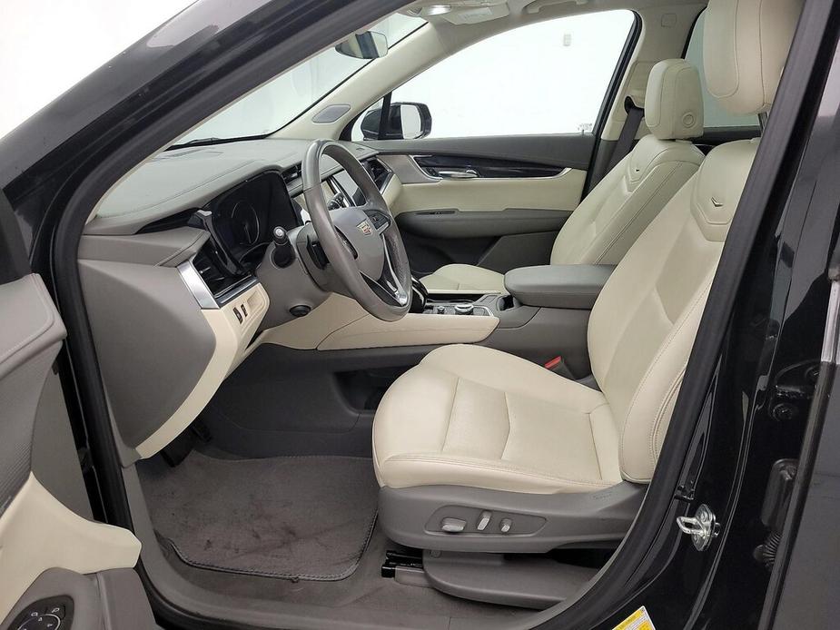 used 2023 Cadillac XT6 car, priced at $38,998