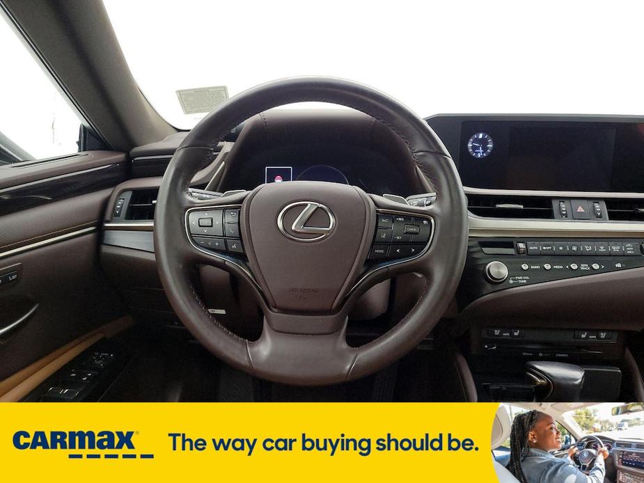 used 2021 Lexus ES 300h car, priced at $29,998