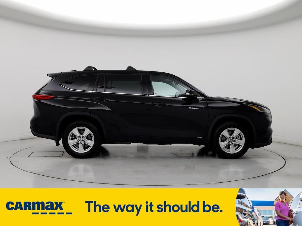 used 2021 Toyota Highlander Hybrid car, priced at $33,998