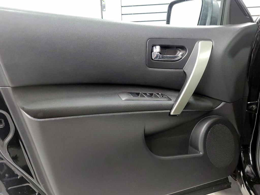 used 2014 Nissan Rogue Select car, priced at $12,998