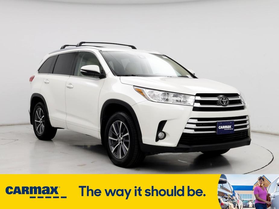 used 2018 Toyota Highlander car, priced at $26,998