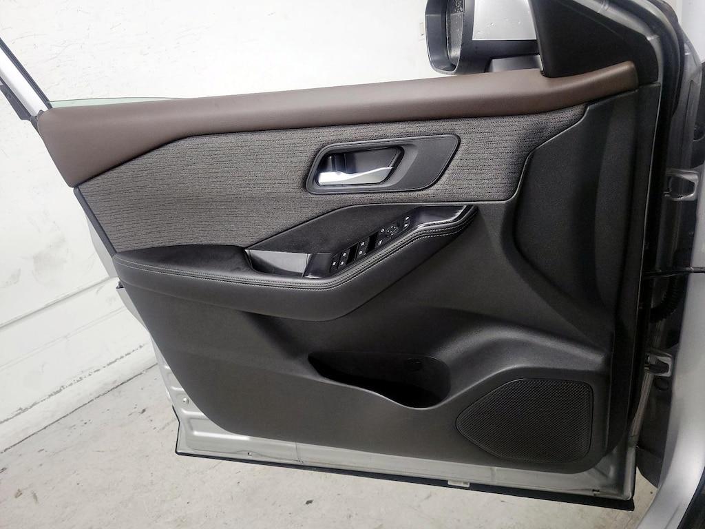 used 2023 Nissan Rogue car, priced at $21,998