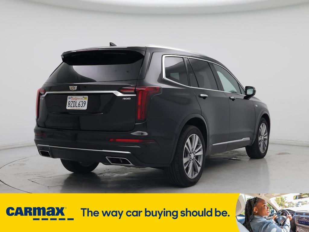 used 2022 Cadillac XT6 car, priced at $37,998