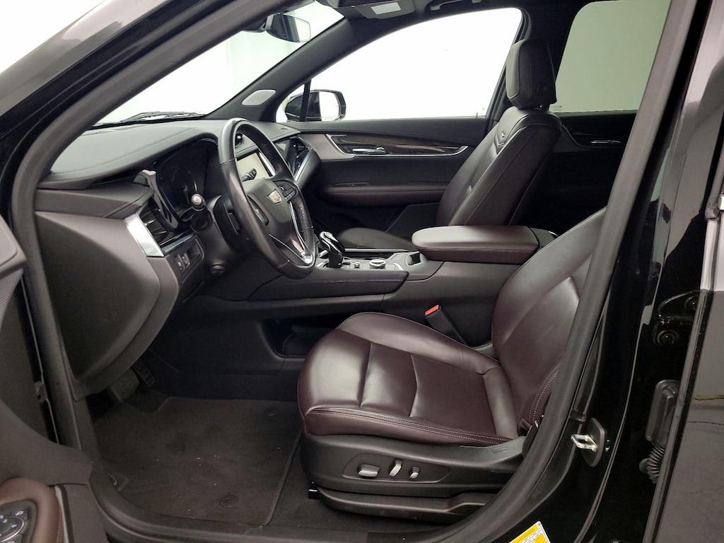 used 2022 Cadillac XT6 car, priced at $37,998