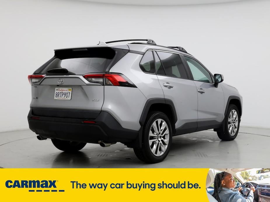 used 2020 Toyota RAV4 car, priced at $29,998