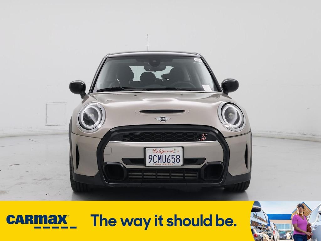 used 2023 MINI Hardtop car, priced at $26,998