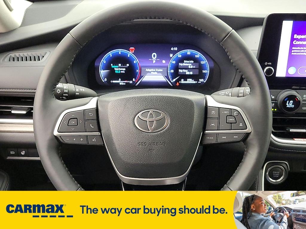 used 2025 Toyota Grand Highlander car, priced at $56,998