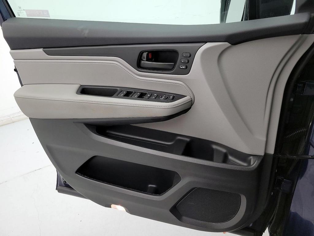 used 2024 Honda Odyssey car, priced at $36,998
