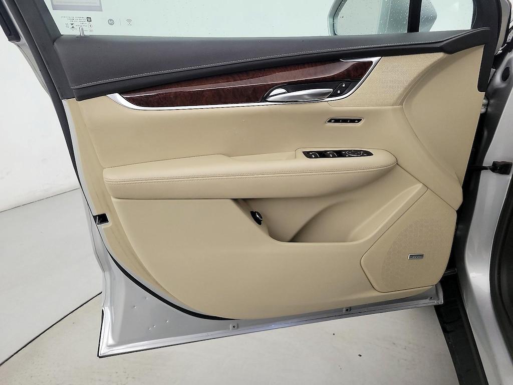 used 2019 Cadillac XT5 car, priced at $22,998