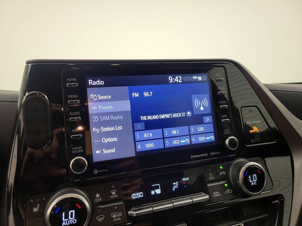 used 2022 Toyota Highlander Hybrid car, priced at $41,998