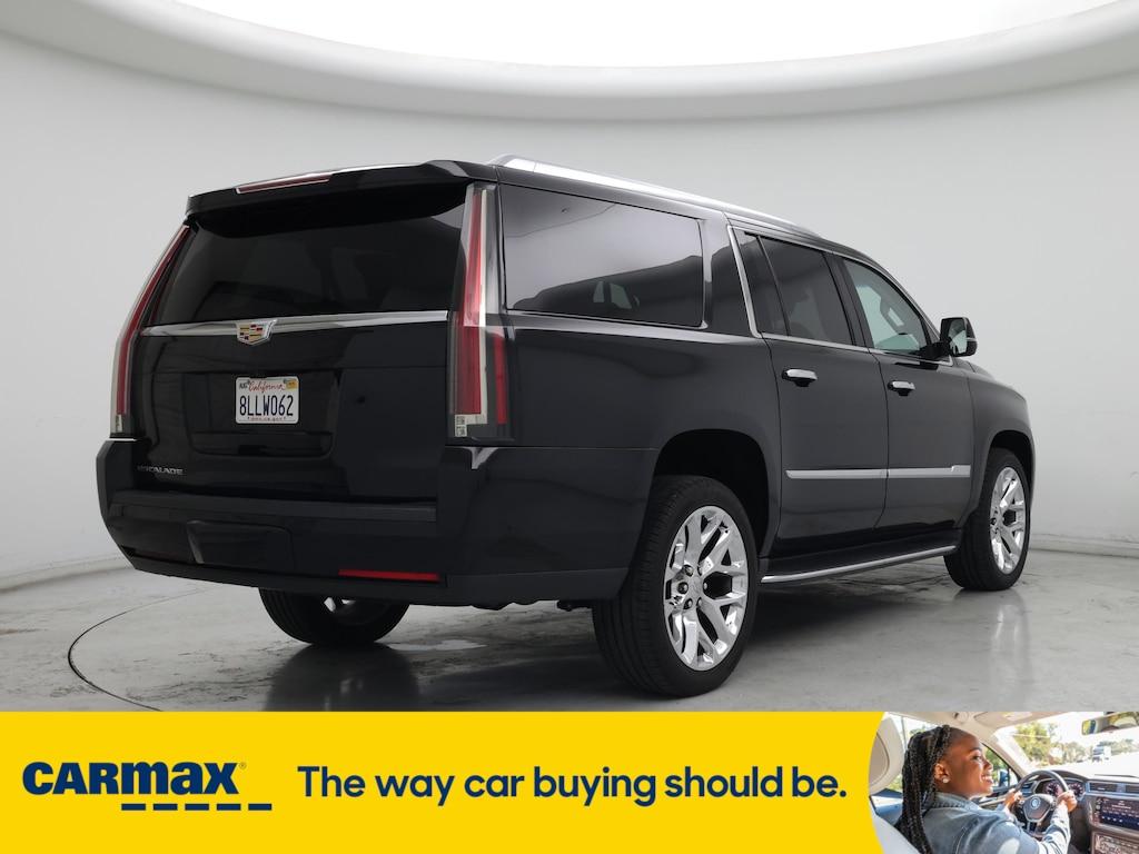 used 2019 Cadillac Escalade car, priced at $50,998
