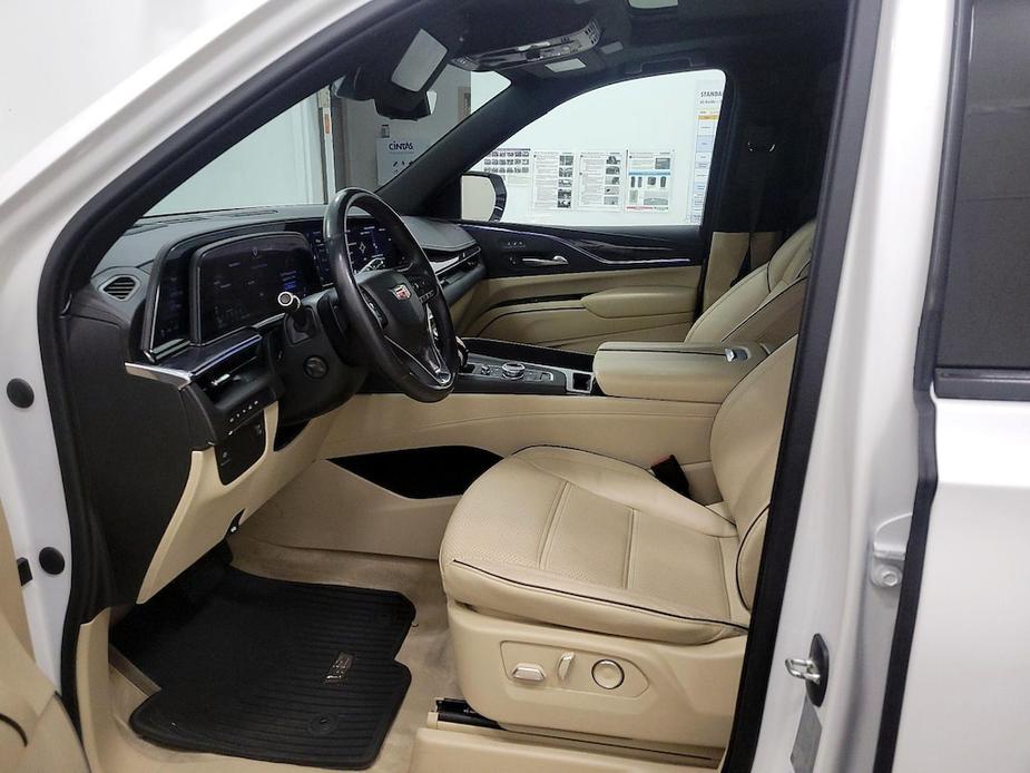 used 2021 Cadillac Escalade car, priced at $76,998