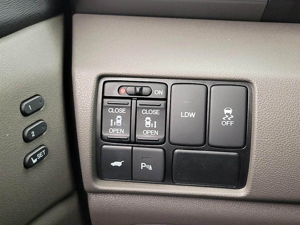 used 2014 Honda Odyssey car, priced at $19,998