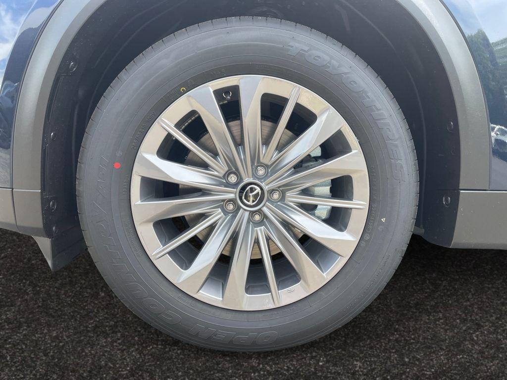 new 2025 Mazda CX-90 car, priced at $43,225