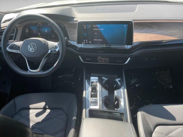 used 2024 Volkswagen Atlas car, priced at $34,500