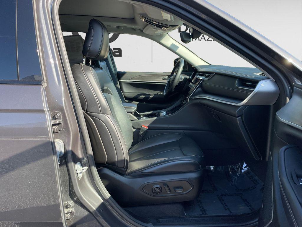 used 2021 Jeep Grand Cherokee L car, priced at $24,900