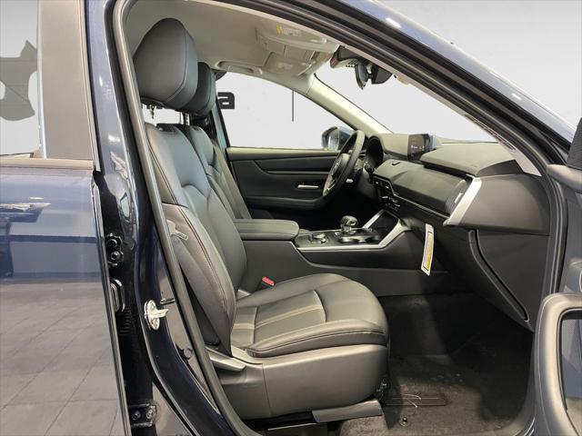 new 2025 Mazda CX-90 car, priced at $40,125